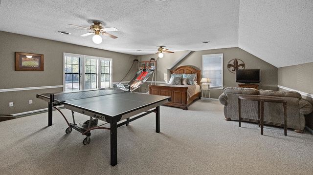 1883 EDWARDS MILL RD, Germantown, TN 38139