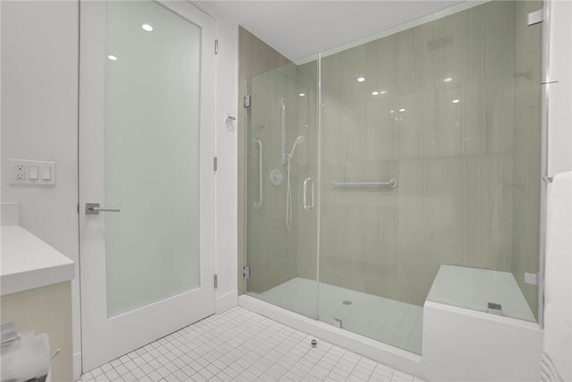210 N Monterey Street 304, Alhambra, CA 91801
