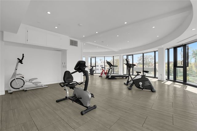 210 N Monterey Street 304, Alhambra, CA 91801