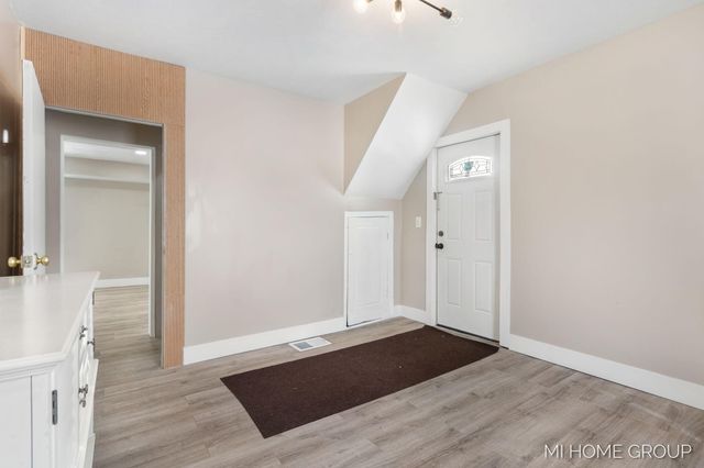 20449 W Howard City-Edmore, Reynolds Twp, MI 49329