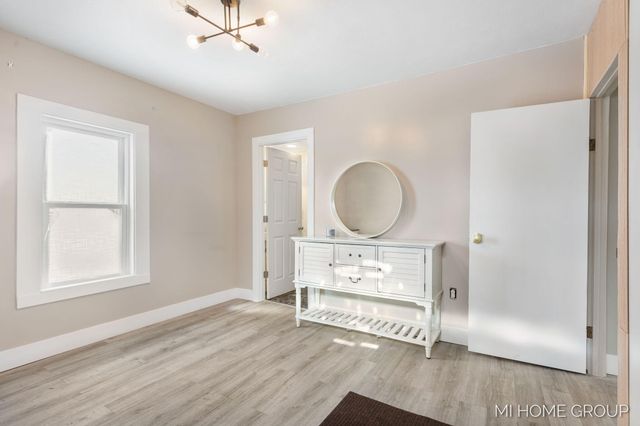 20449 W Howard City-Edmore, Reynolds Twp, MI 49329