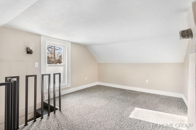 20449 W Howard City-Edmore, Reynolds Twp, MI 49329