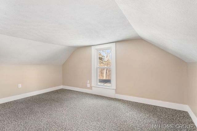 20449 W Howard City-Edmore, Reynolds Twp, MI 49329