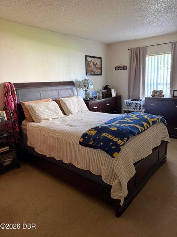 417 Banana Cay Dr Apt F, South Daytona, FL 32119