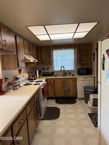 417 Banana Cay Dr Apt F, South Daytona, FL 32119