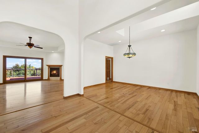 2136 Vineyard Hills Ct, Vacaville, CA 95688