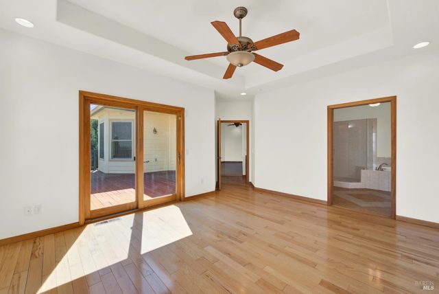 2136 Vineyard Hills Ct, Vacaville, CA 95688