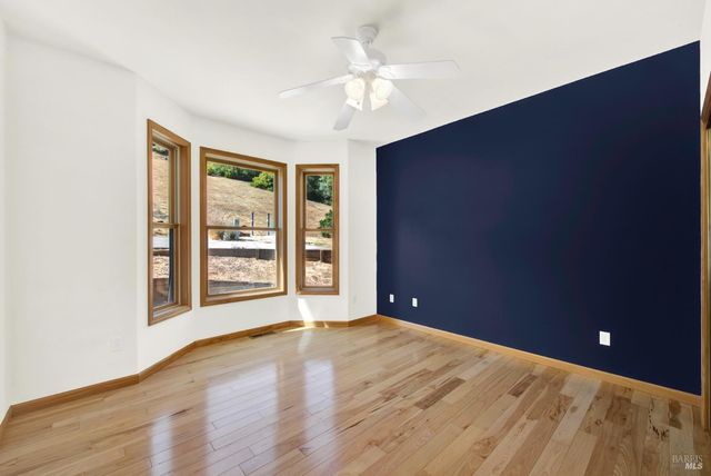 2136 Vineyard Hills Ct, Vacaville, CA 95688