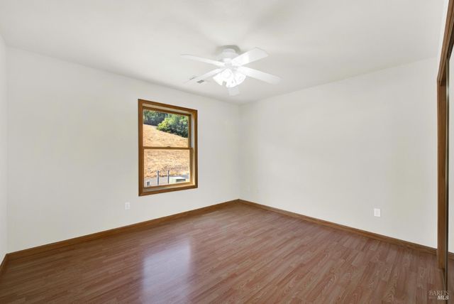 2136 Vineyard Hills Ct, Vacaville, CA 95688