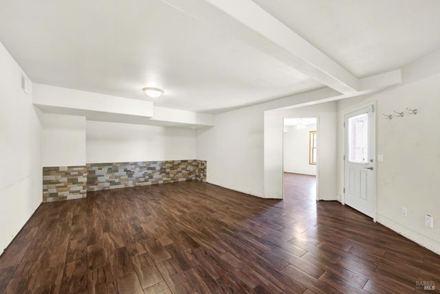 2136 Vineyard Hills Ct, Vacaville, CA 95688