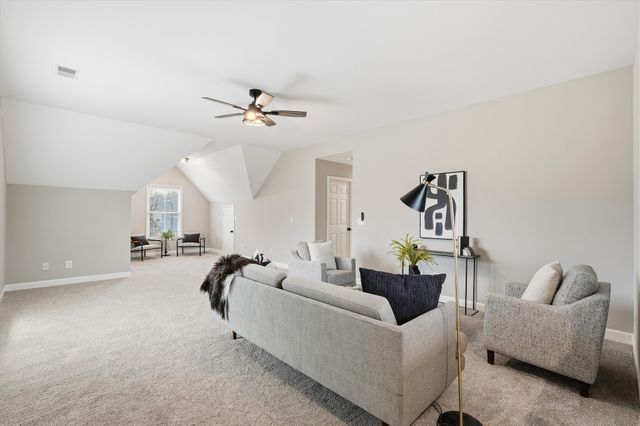 901 West Point Cove, Hermitage, TN 37076