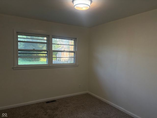 711 Howard Road, Greenwood, IN 46142