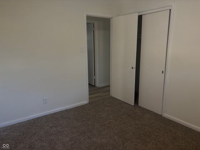 711 Howard Road, Greenwood, IN 46142