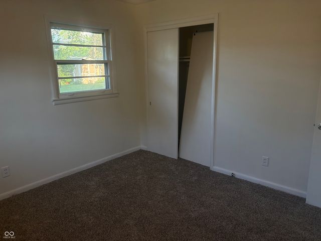 711 Howard Road, Greenwood, IN 46142