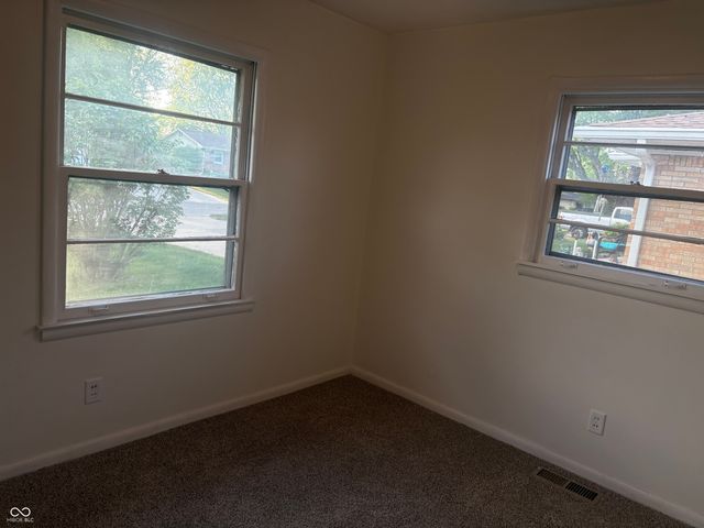 711 Howard Road, Greenwood, IN 46142