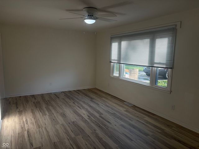 711 Howard Road, Greenwood, IN 46142