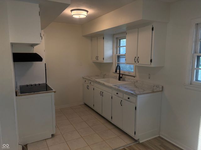 711 Howard Road, Greenwood, IN 46142