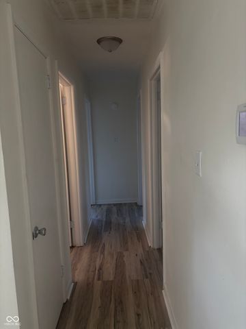 711 Howard Road, Greenwood, IN 46142