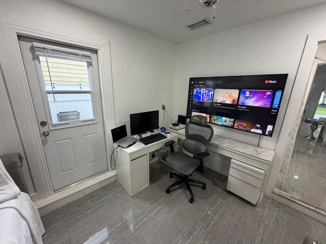 8097 Cedar Hollow Lane, Boca Raton, FL 33433