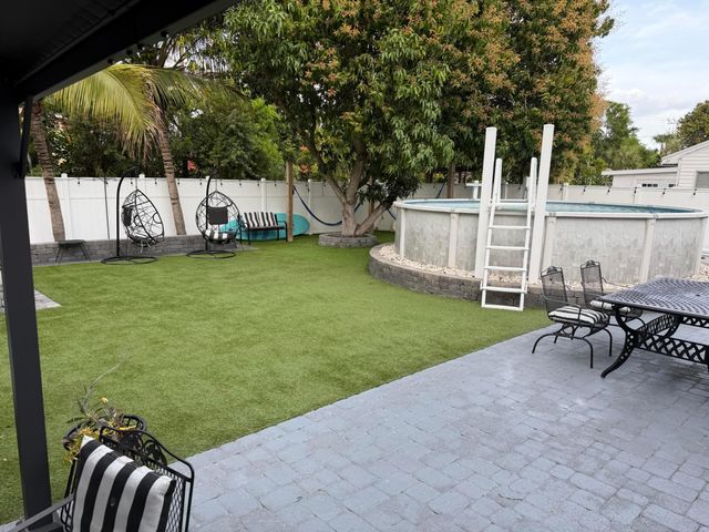 8097 Cedar Hollow Lane, Boca Raton, FL 33433