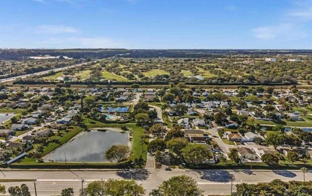 8097 Cedar Hollow Lane, Boca Raton, FL 33433