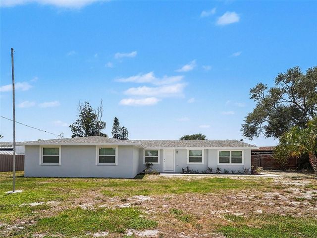 802 WHITE HERON BOULEVARD, Ruskin, FL 33570