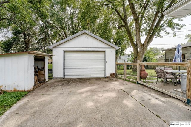 217 W Charles Street, Valley, NE 68064