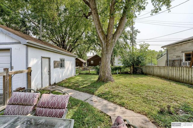 217 W Charles Street, Valley, NE 68064