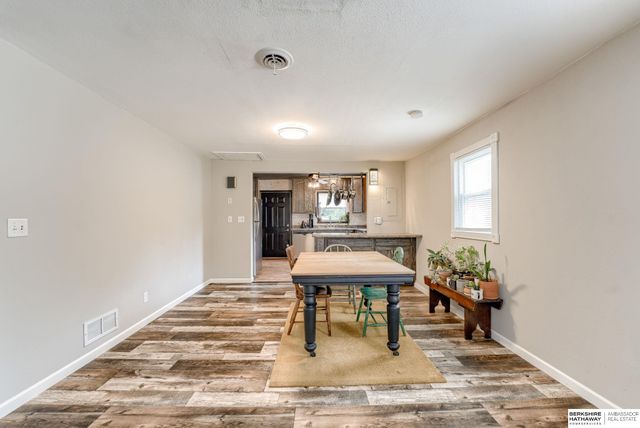 217 W Charles Street, Valley, NE 68064