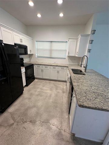 1215 E 29TH AVENUE, Tampa, FL 33605