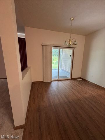 2474 Capulet Court, Avon, OH 44011