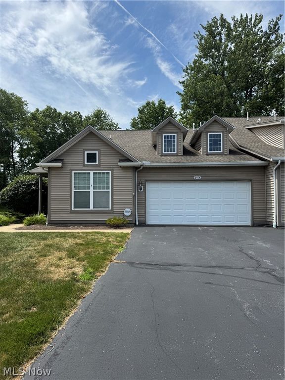2474 Capulet Court, Avon, OH 44011