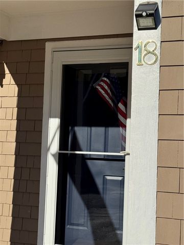 18 Palmer Circle, Hopkinton, RI 02832