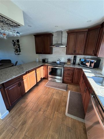 18 Palmer Circle, Hopkinton, RI 02832