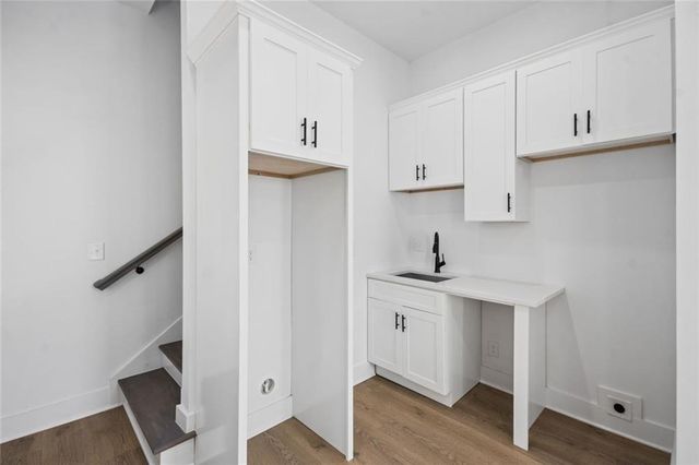 2438 2nd Street NW, Atlanta, GA 30318