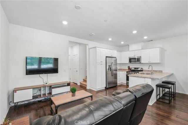 27336 Provincetown Way, Menifee, CA 92584