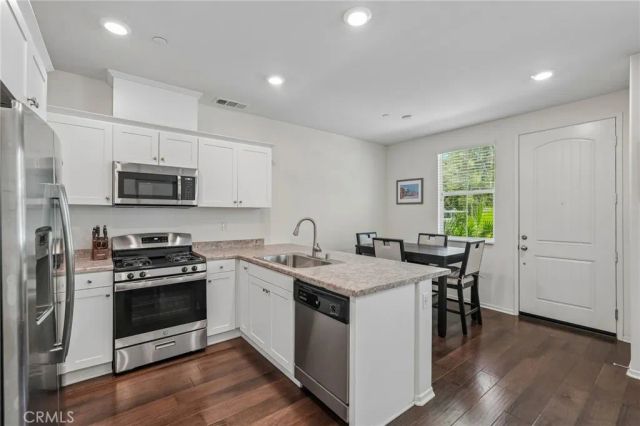 27336 Provincetown Way, Menifee, CA 92584