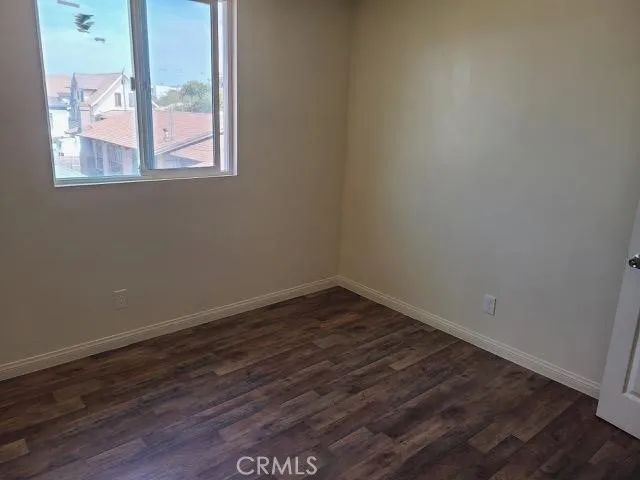 944 W 74th, Los Angeles, CA 90044