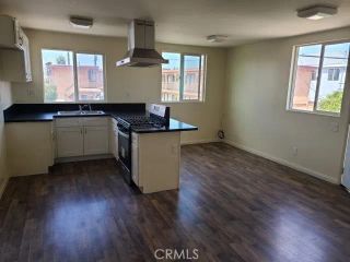 944 W 74th, Los Angeles, CA 90044