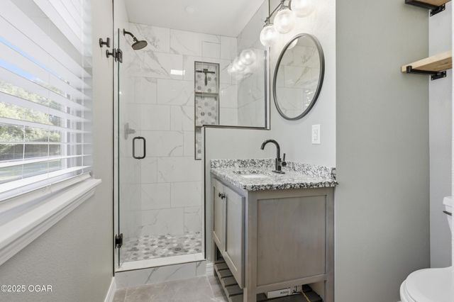 5809 Riverside Drive, Joplin, MO 64804