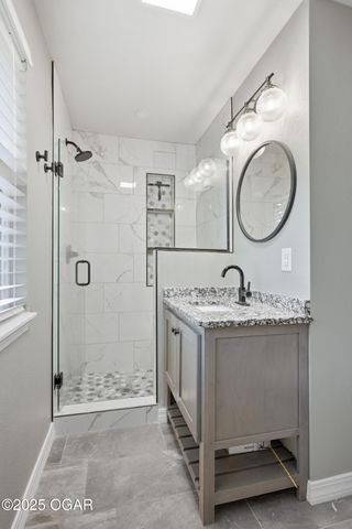 5809 Riverside Drive, Joplin, MO 64804