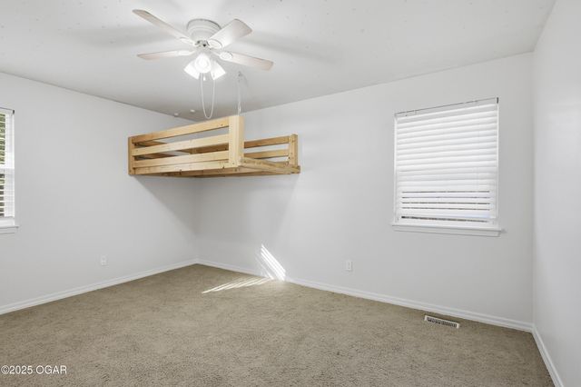 5809 Riverside Drive, Joplin, MO 64804