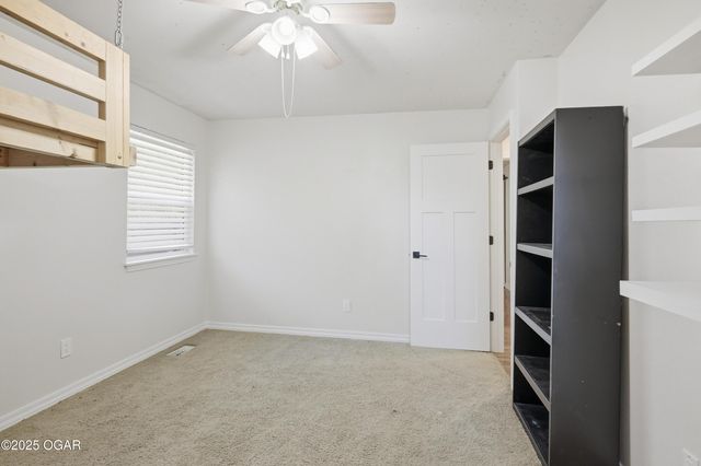 5809 Riverside Drive, Joplin, MO 64804