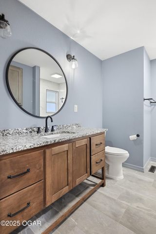 5809 Riverside Drive, Joplin, MO 64804