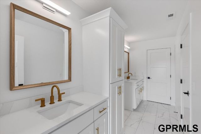 6408 N 293 Circle, Valley, NE 68064