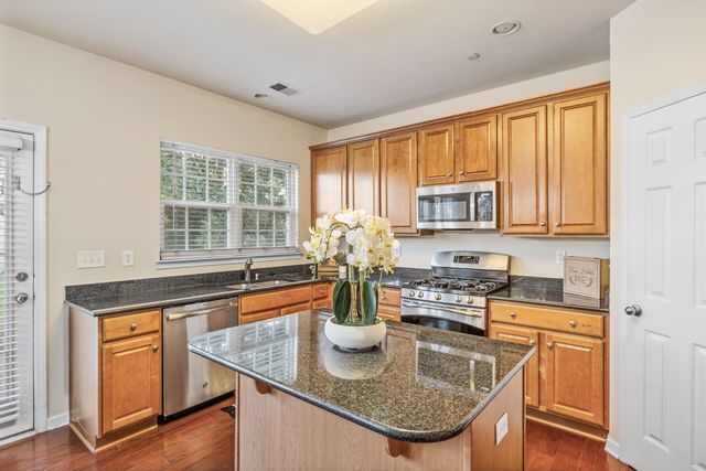 2032 Universe Ct, Nolensville, TN 37135