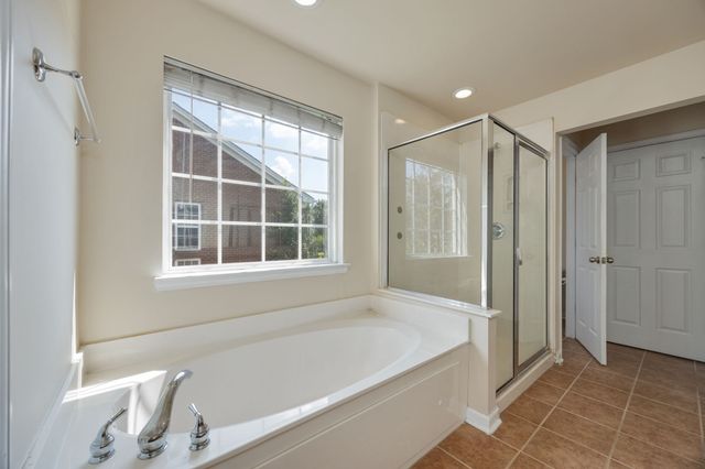 2032 Universe Ct, Nolensville, TN 37135