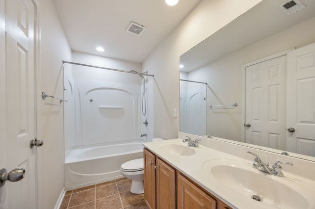 2032 Universe Ct, Nolensville, TN 37135