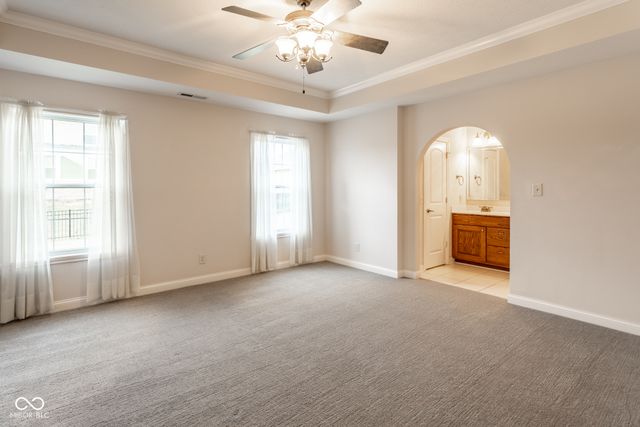 3356 Nottinghill Drive W, Plainfield, IN 46168