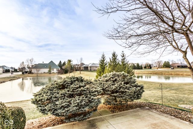 3356 Nottinghill Drive W, Plainfield, IN 46168